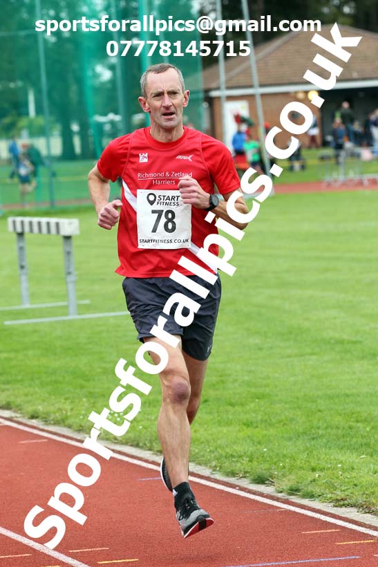 3000 metres, NECAA Open Meeting, Morpeth, Sunday, September 27th. David T. Hewitson/Sports for All Pics